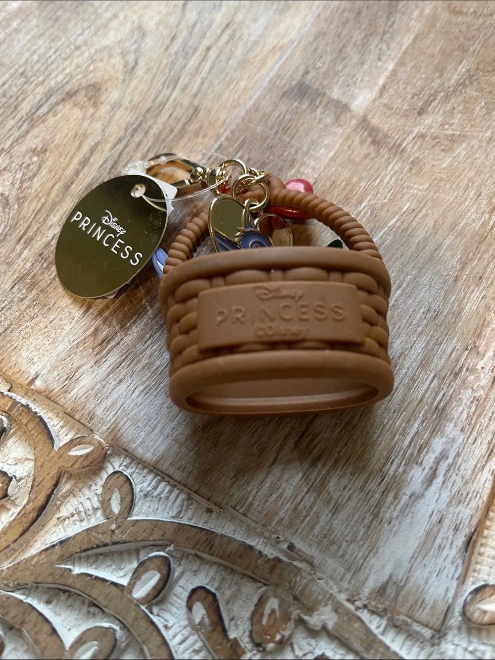Bath & Body Works Brown Basket Bird Red Bow and Blue Bird Pocketbac Holder